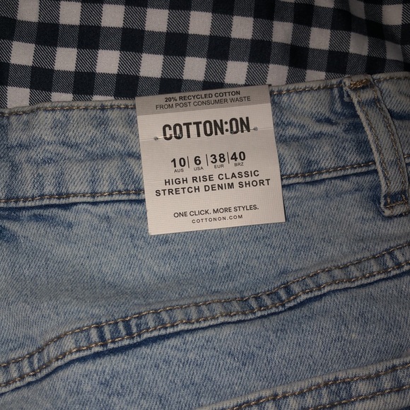 Cotton on high rise stretch denim shorts - Picture 3 of 4